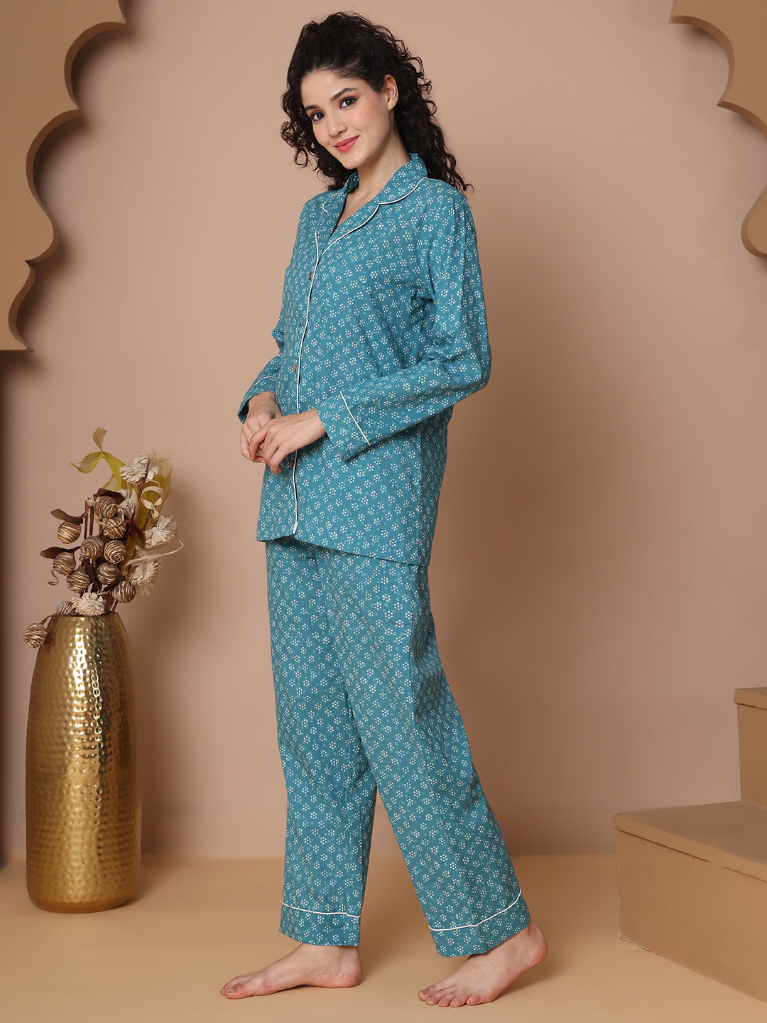 Saanjh Collar Night Suit