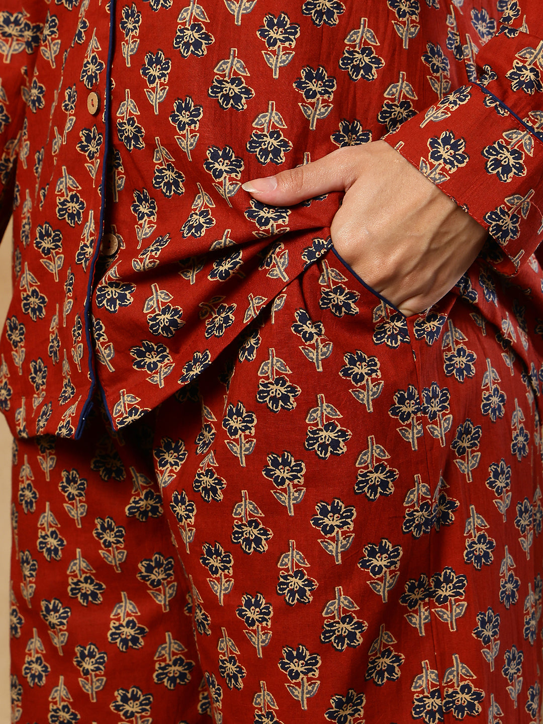 Seher Booti Collar Night Suit
