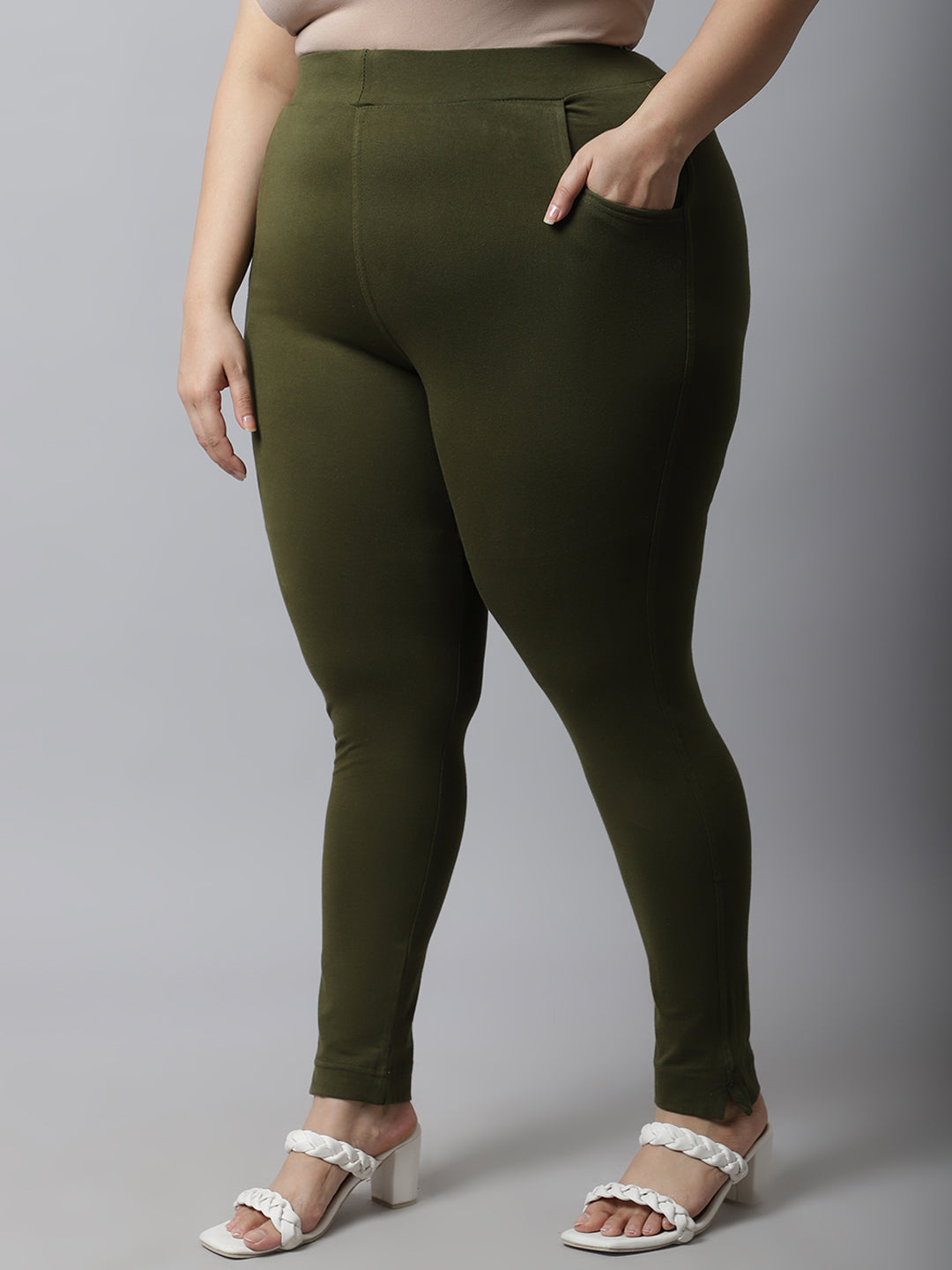 Olive Plus Pocket Pant