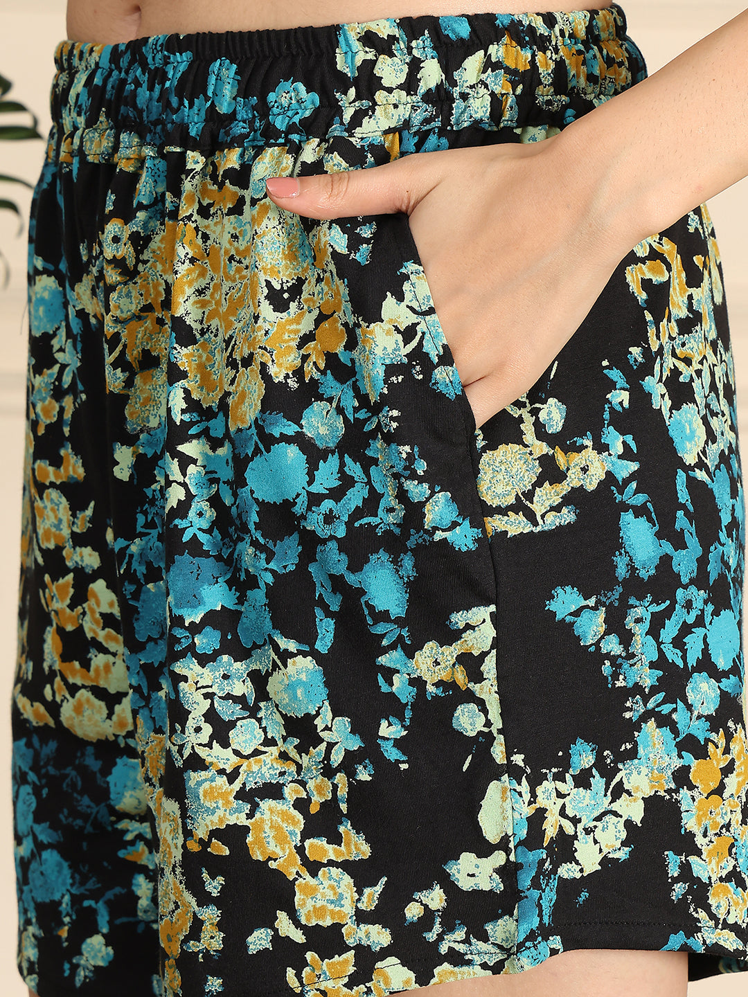 Dark Bloom Knitted Lounge Shorts