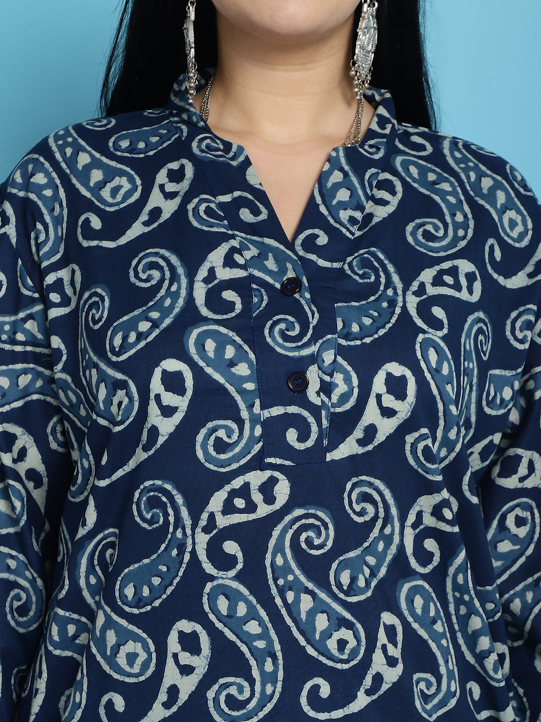 Plus Size Indigo Paisley Print Cotton Short Kurta With Pant Set