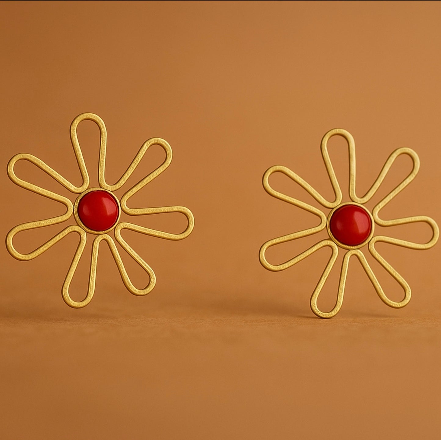 Laila Earrings Set of 2