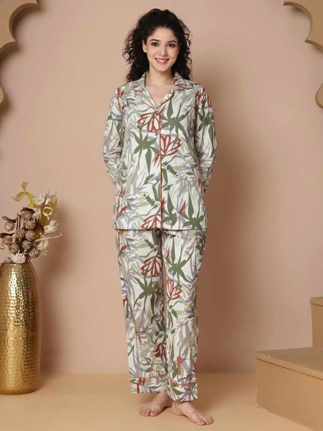 Exotic Palm Leaves Collar Night Suit