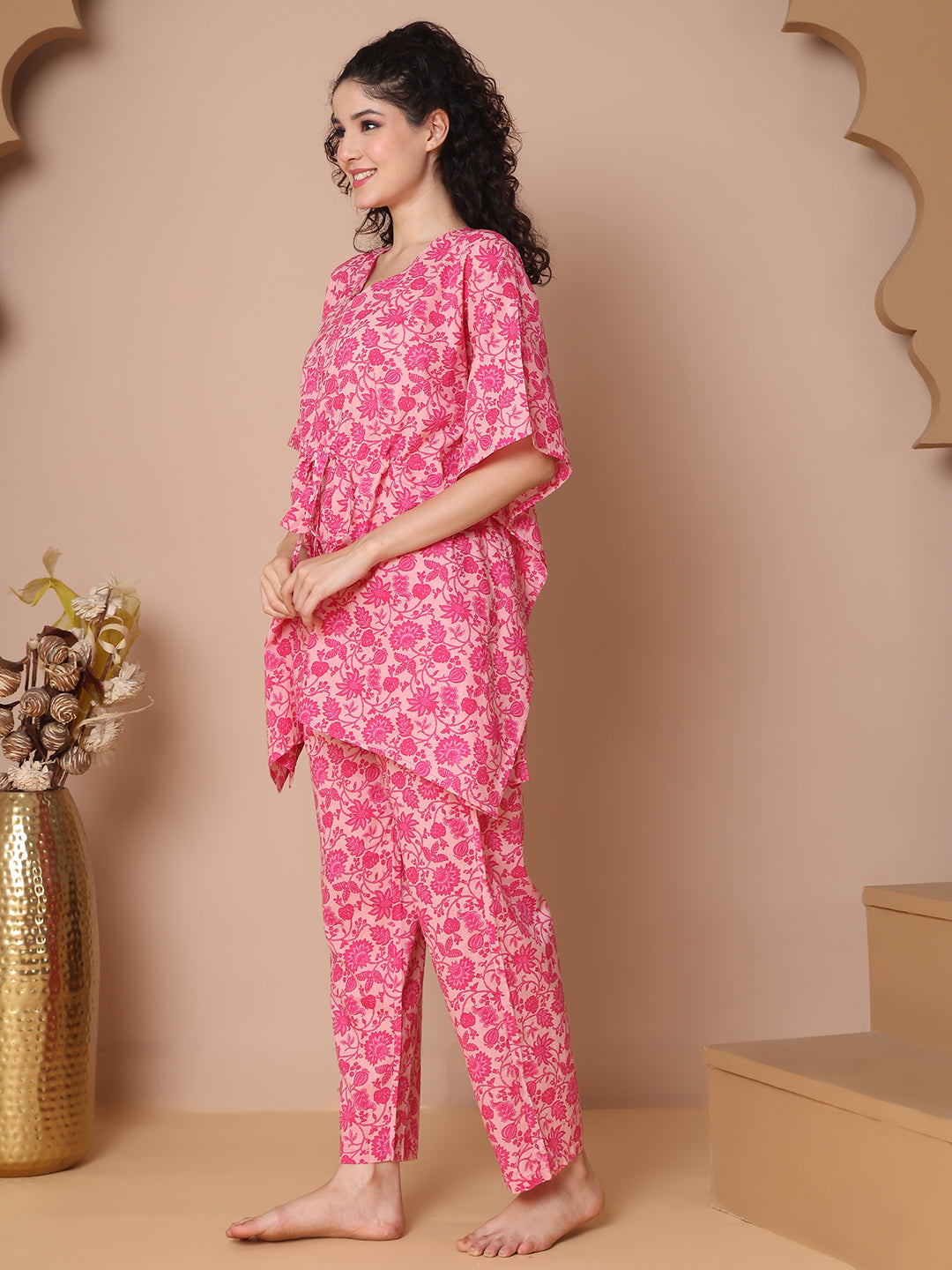 Gulabi Jaal Cotton Kaftan
