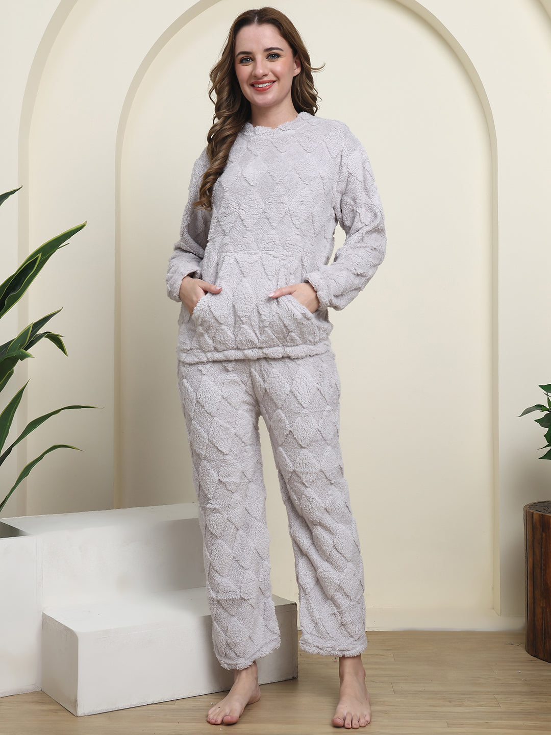 Frozen Moon Fur Winter Set