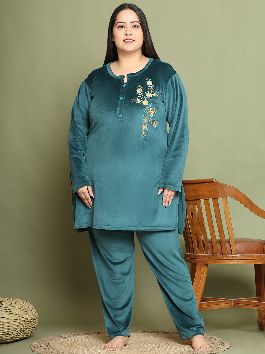 Bottle Green Embroidery Velvet Lounge Set