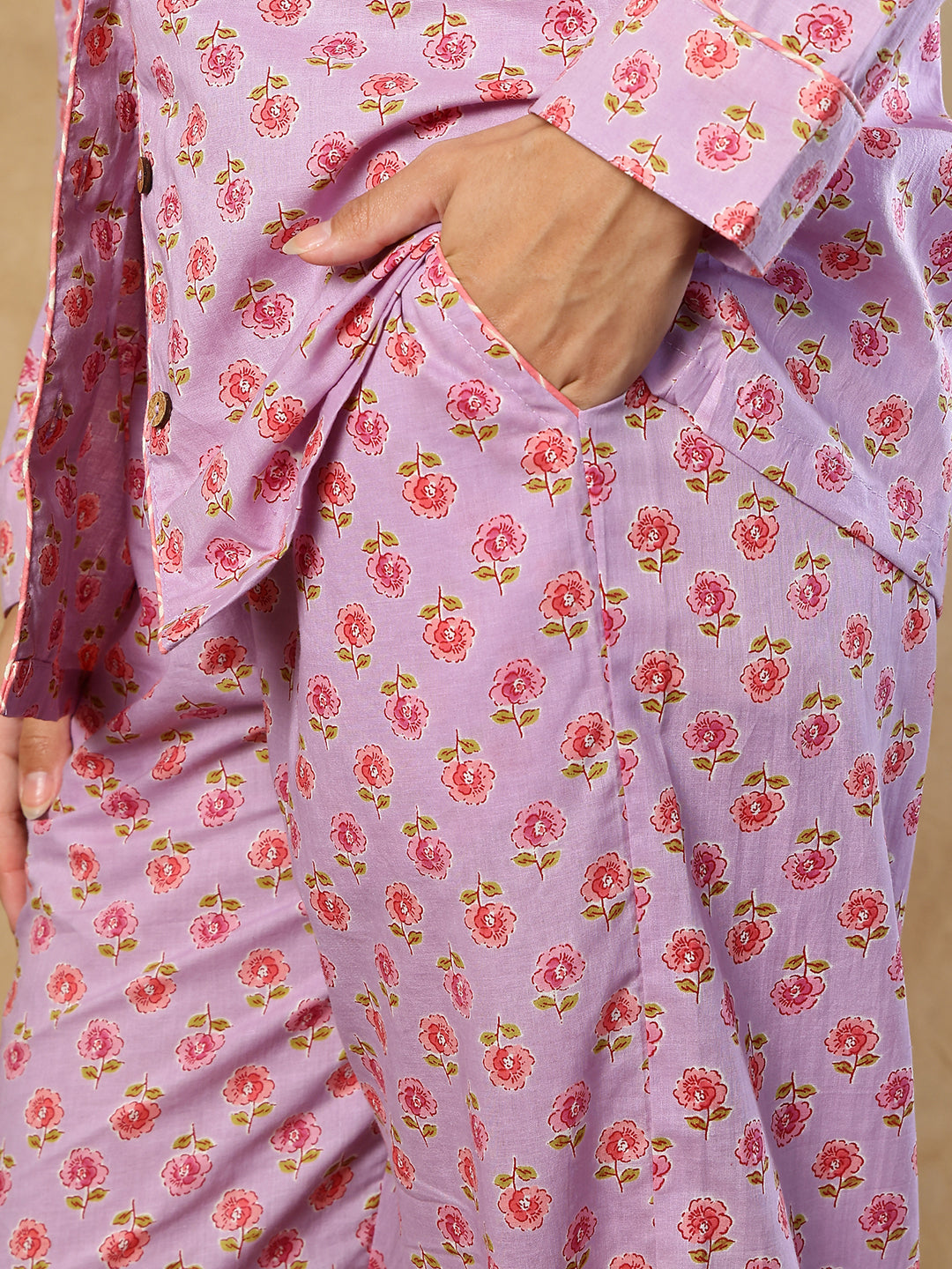 Baddie Bloom Booti Collar Night Suit