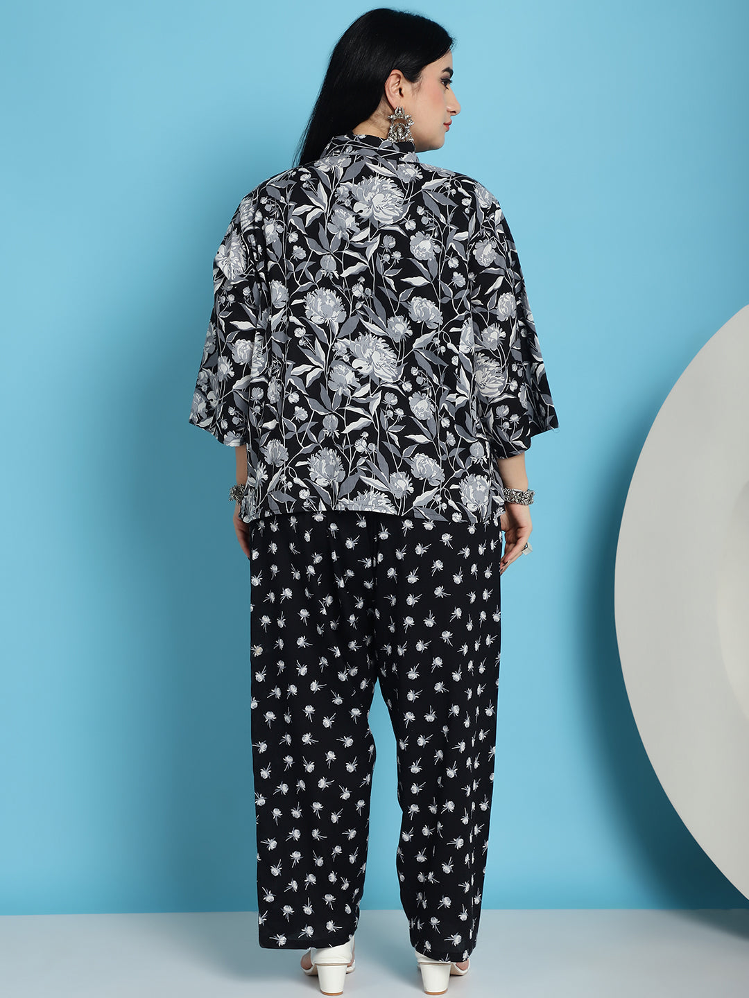 Plus Size Black Floral Print Cotton Slip And Shrug With Pant Set