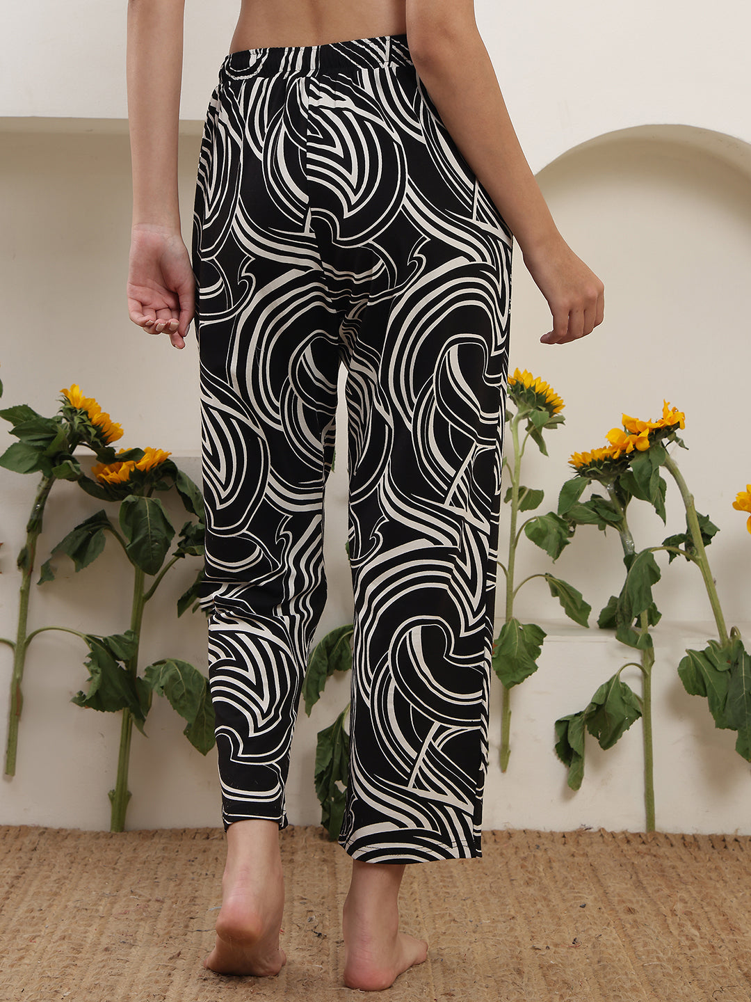 Black Swirls Printed Cotton Lounge Pant