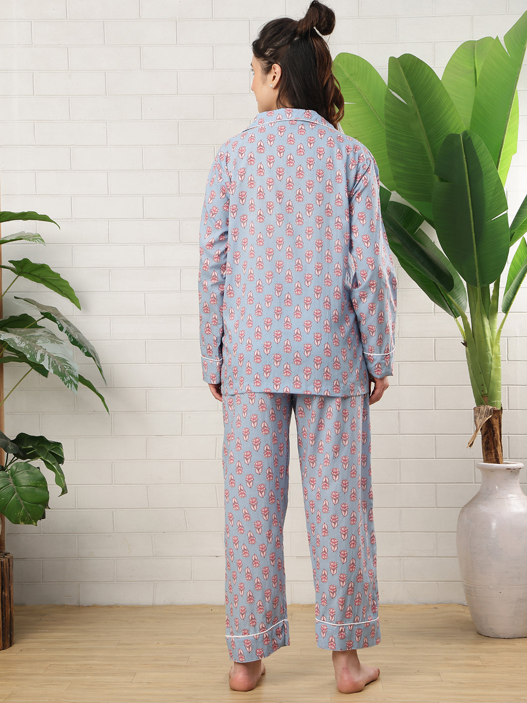 Blue Lotus Booti Collar Night Suit