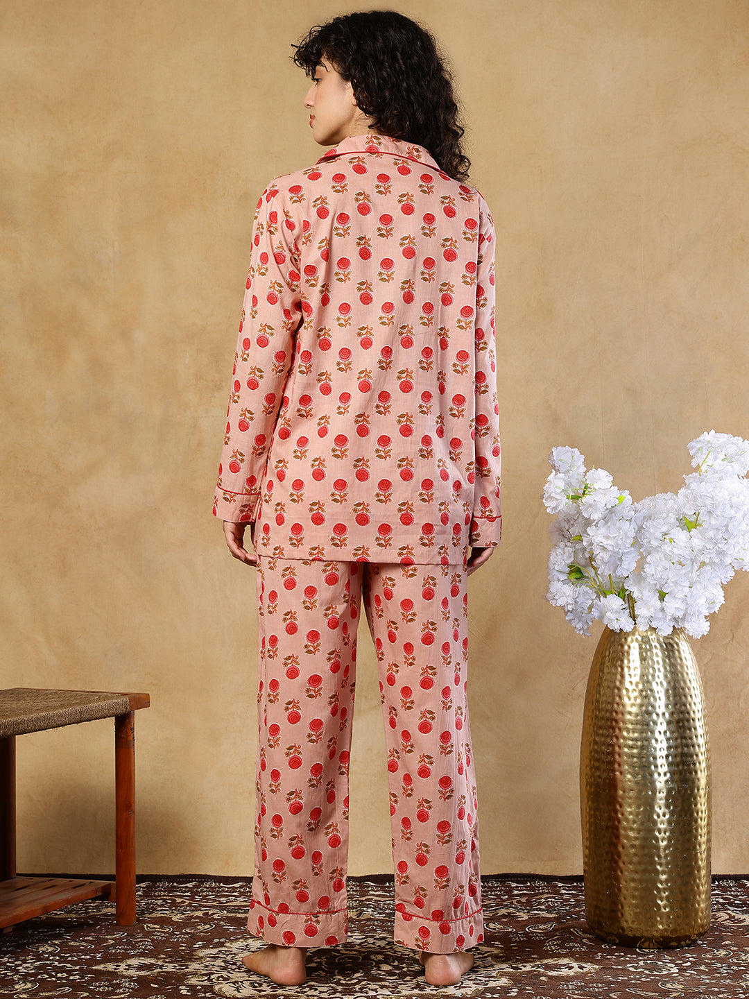 Flamingo Booti Collar Night Suit