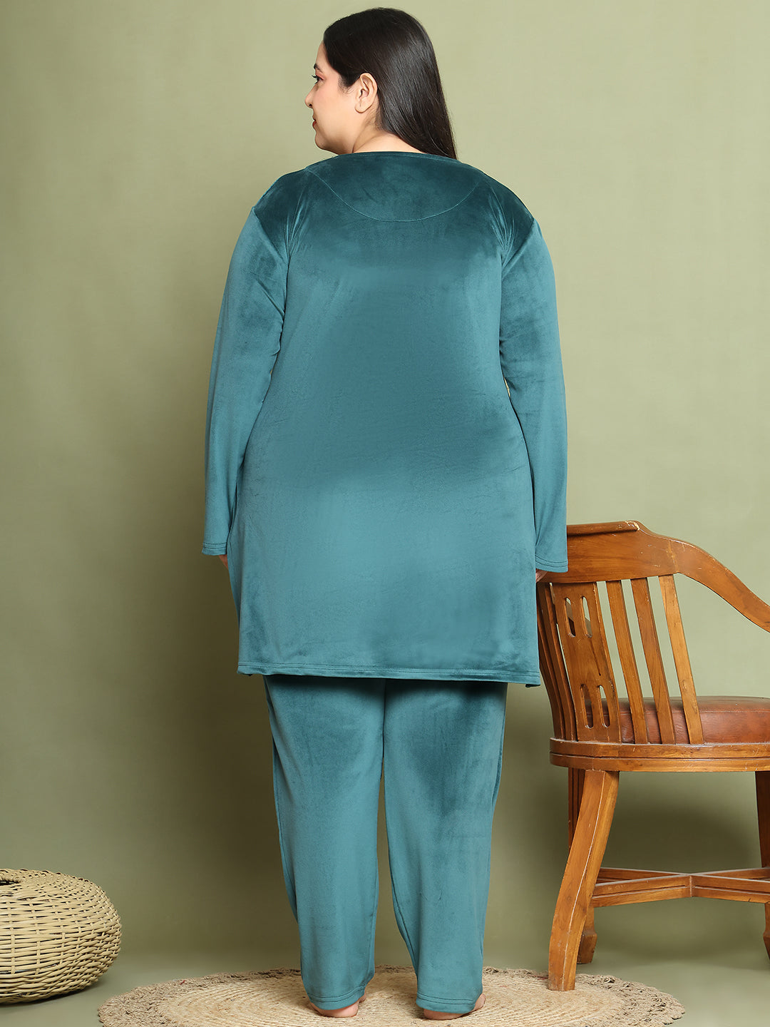 Bottle Green Embroidery Velvet Lounge Set