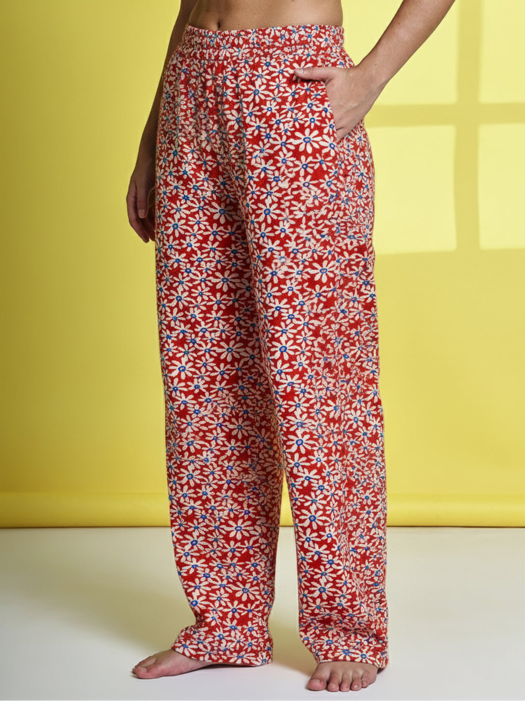 Red Daisies Cotton Hosiery Lounge Pant