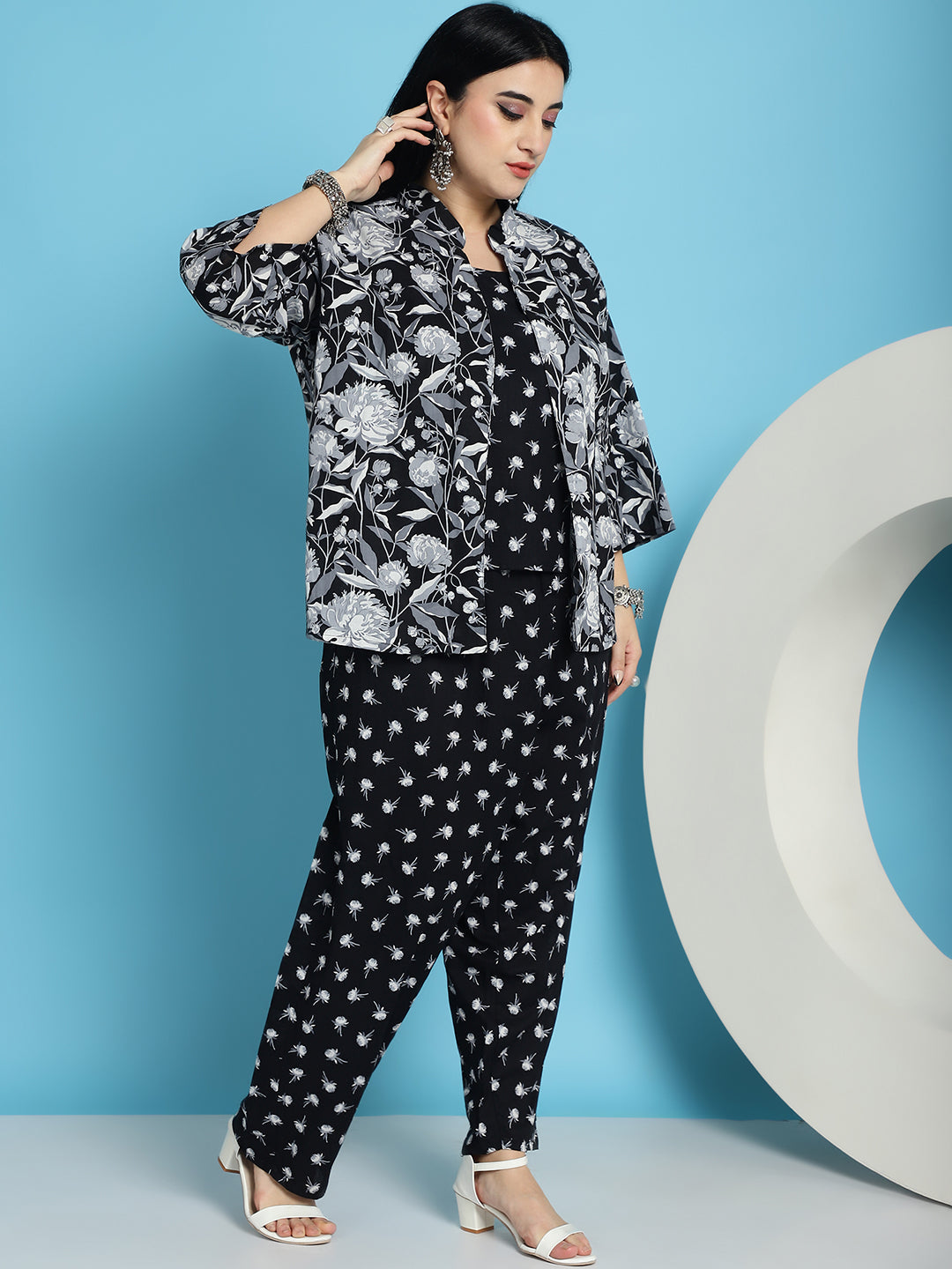 Plus Size Black Floral Print Cotton Slip And Shrug With Pant Set