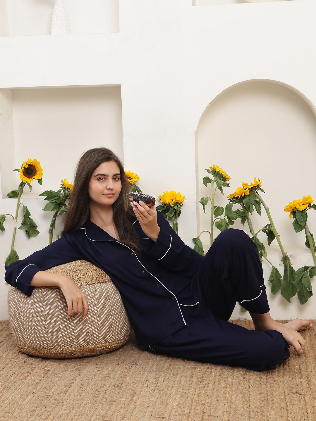 Soft Girl Bow Embroidery Night Suit