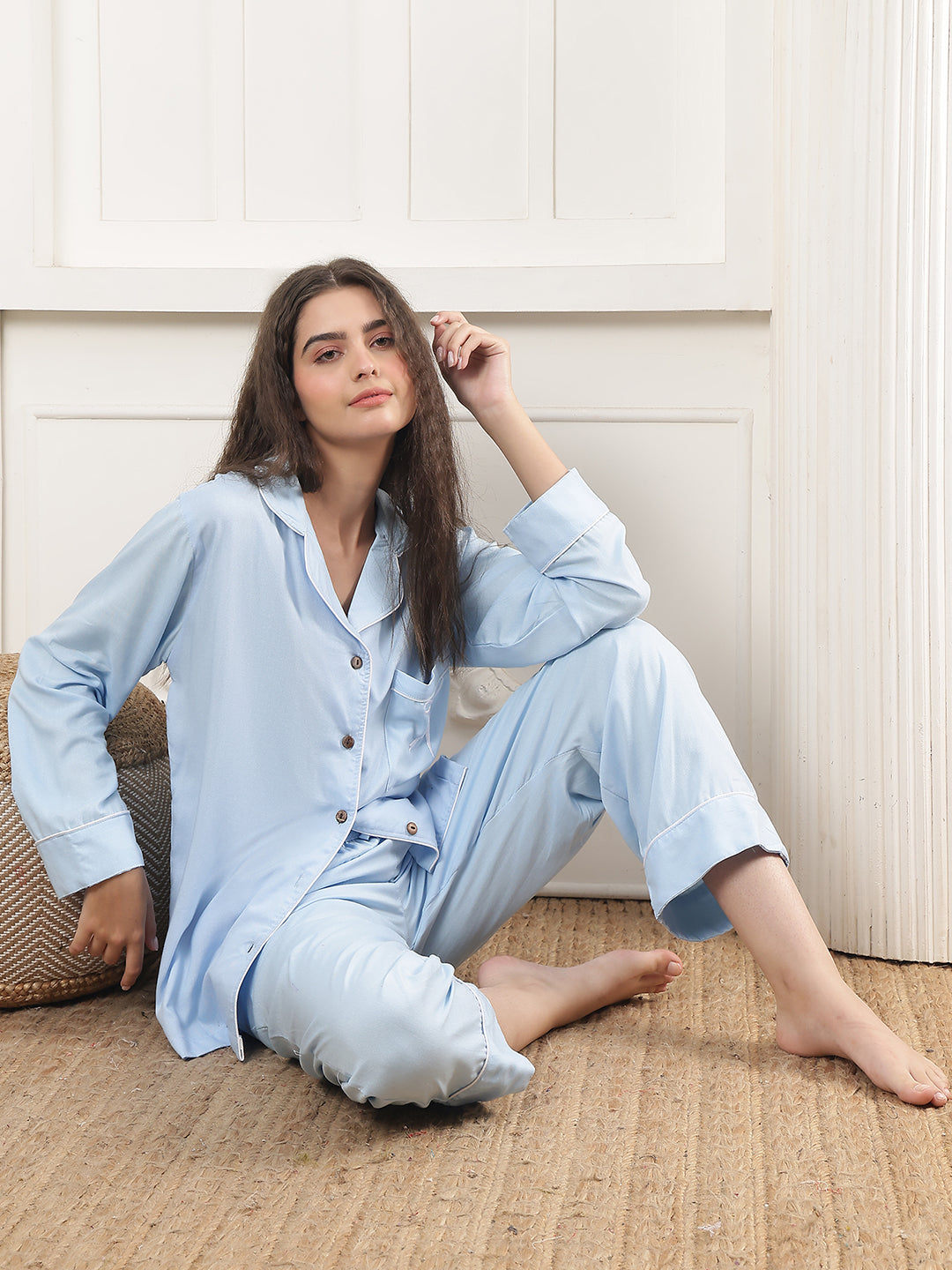 Vanilla Girlie Bow Embroidery Night Suit