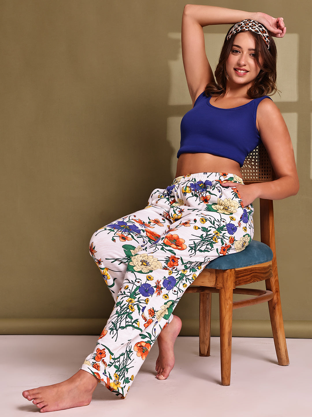 White flower Cotton Hosiery Lounge Pant