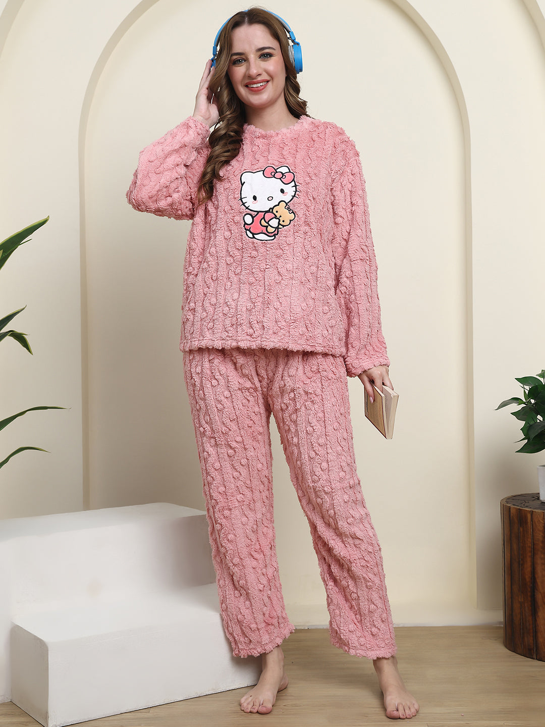 Blushy Kitty Fur Winter Set