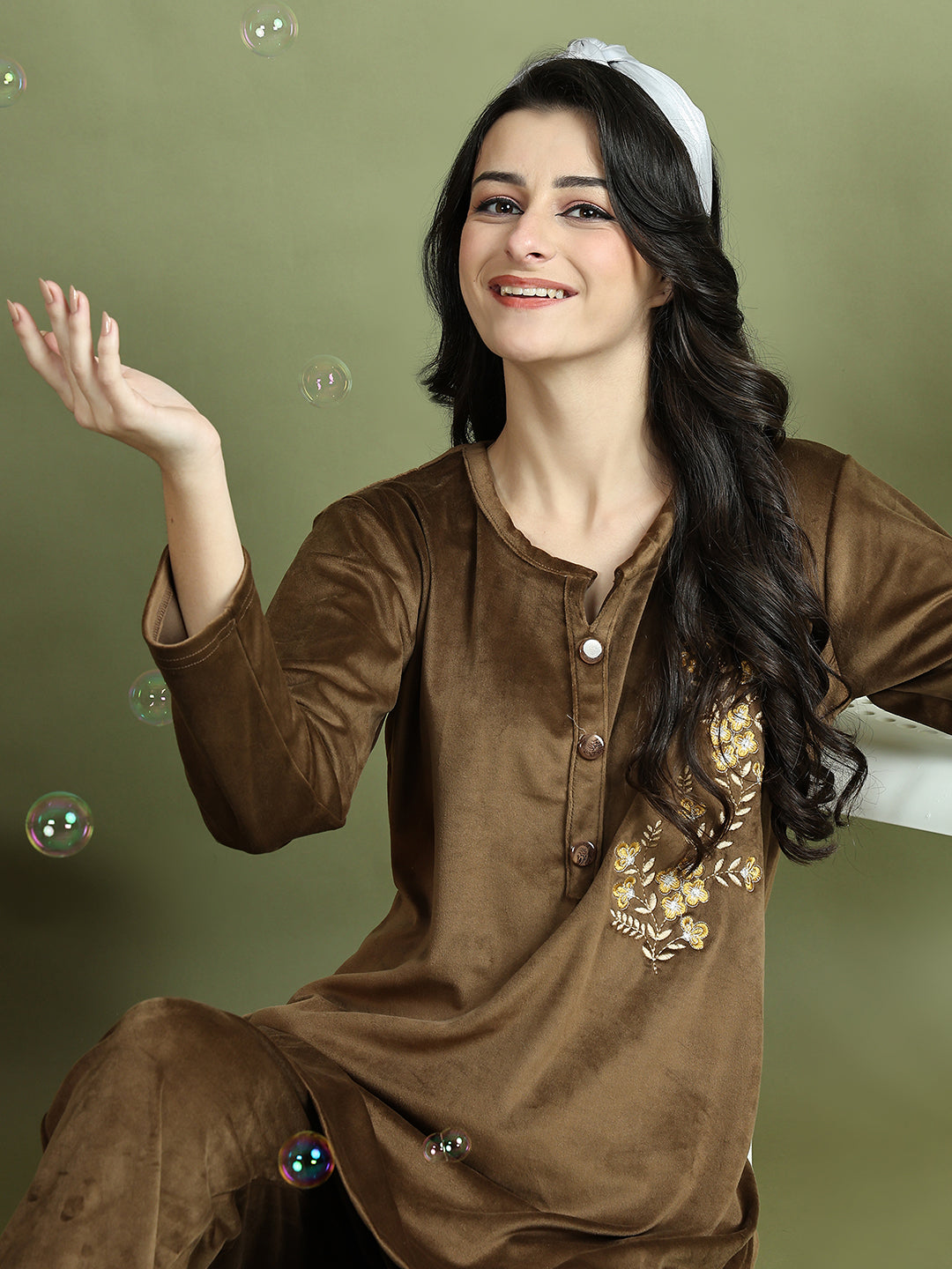 Brown Embroidery Velvet Lounge Set