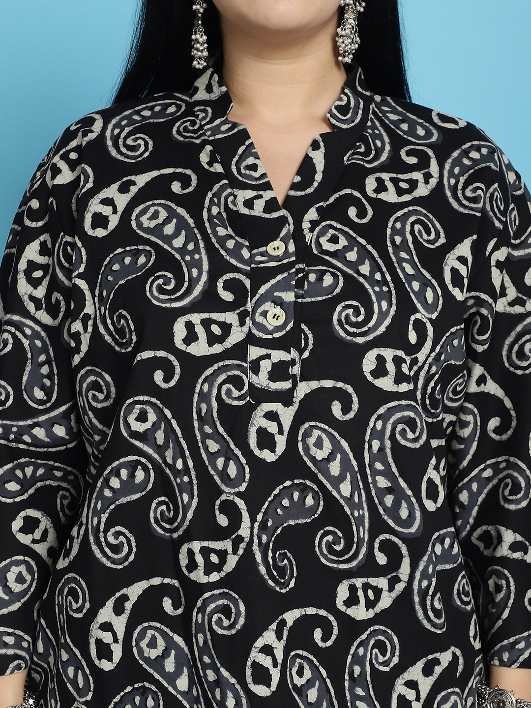 Plus Size Black Paisley Print Cotton  Short Kurta With Pant Set