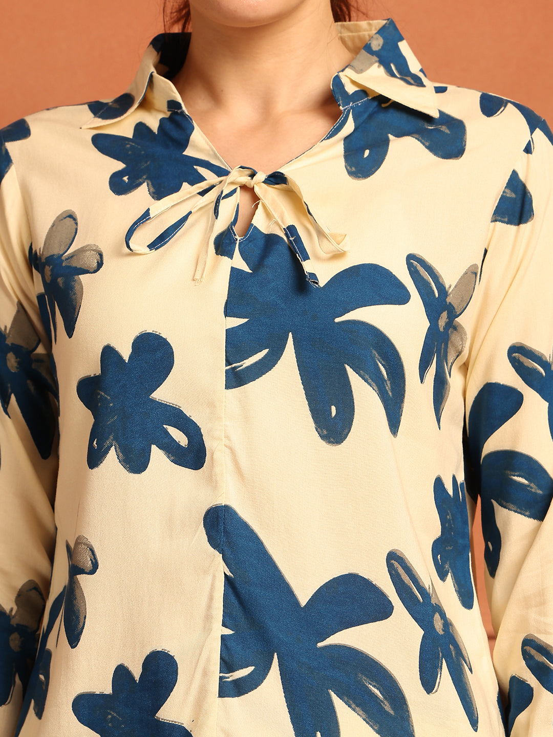 Blue Daisy Rayon Night Suit