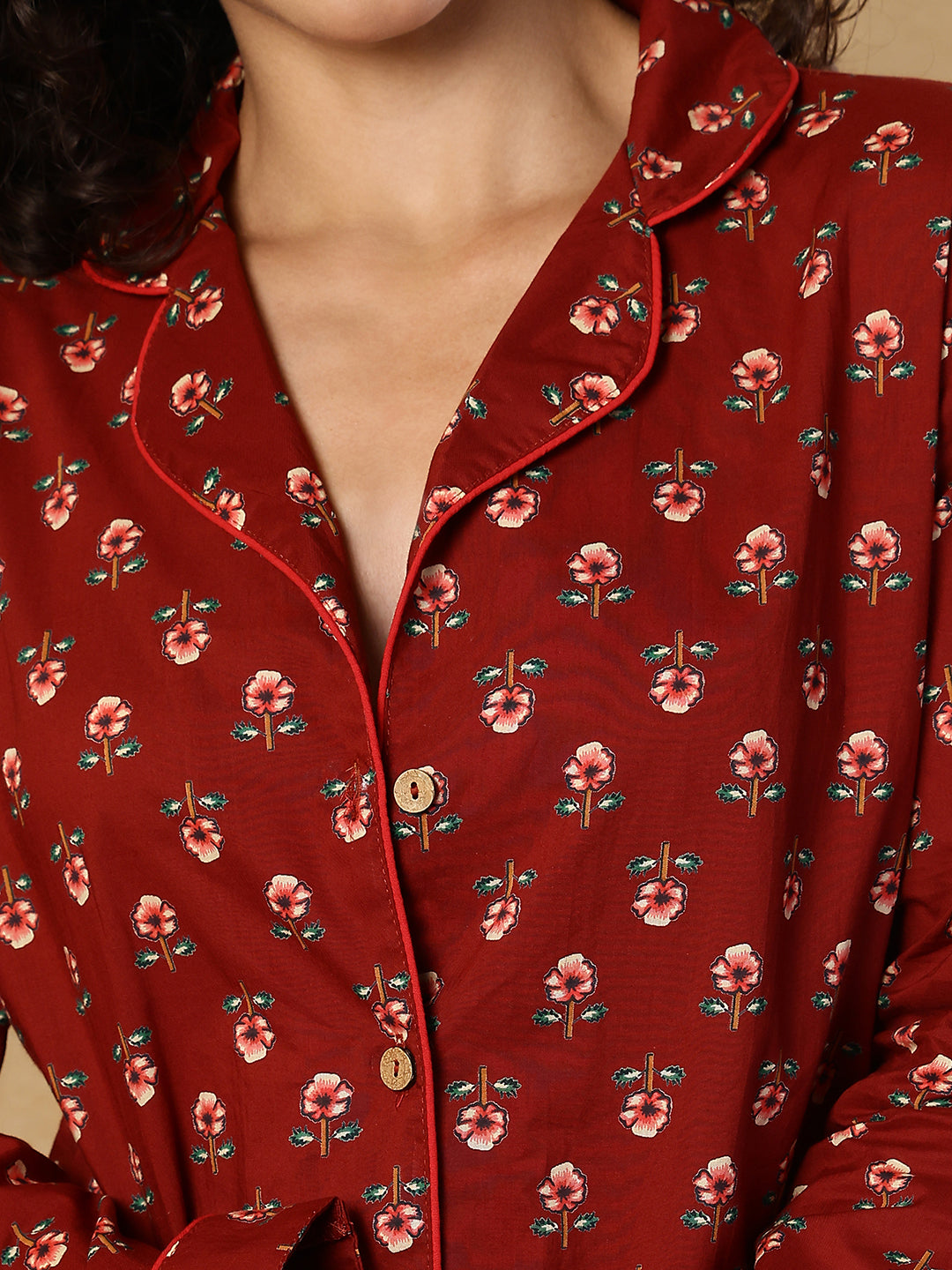 Noorie Booti Collar Night Suit