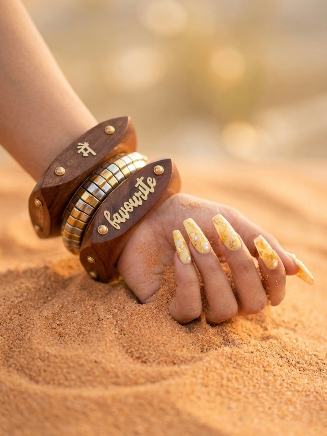 Meet Cute Resin, Wooden & Brass Bangles-Set of 3