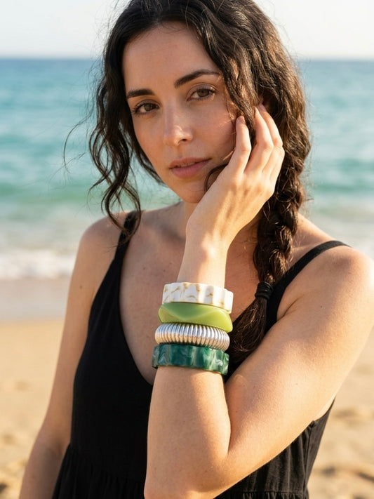 Zesty Zari  Resin & Brass Bangles-Set of 4
