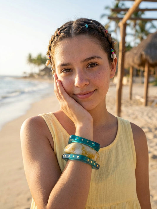 Aqua girlie Resin Bangles-Set of 3