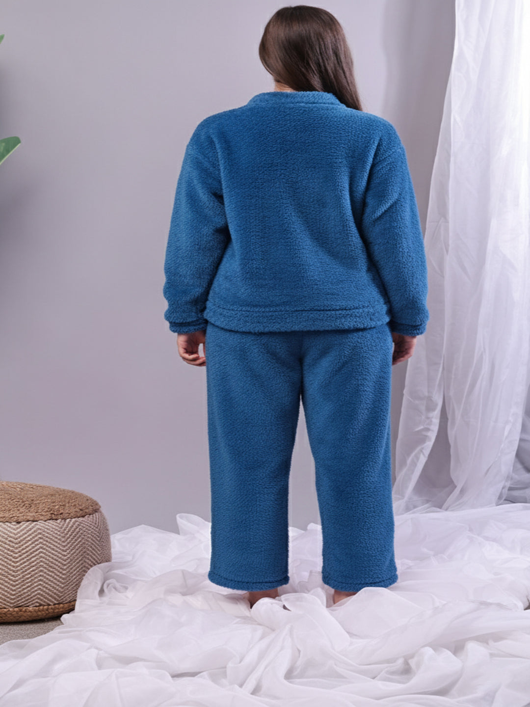 Teal Seal Fur Winter Set