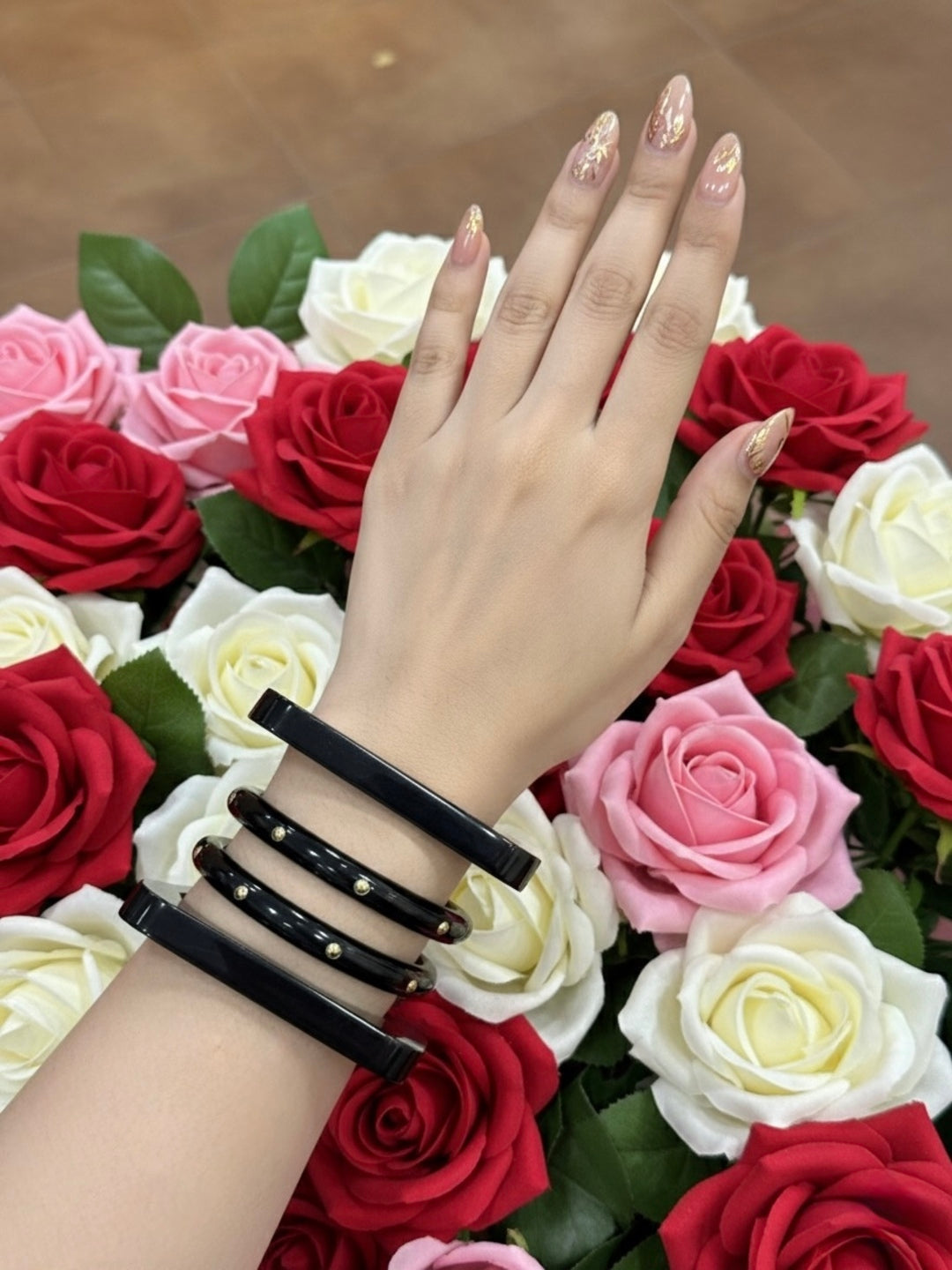 Black Velvet Resin Bangles-Set of 4