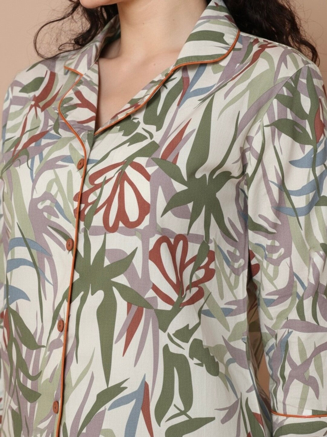 Exotic Palm Leaves Collar Night Suit