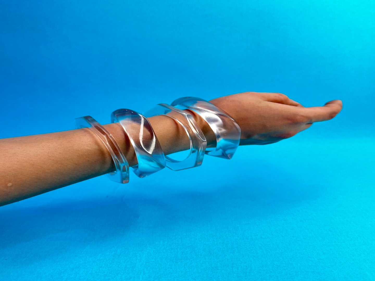 Ayna Resin Bangle- Set of 4