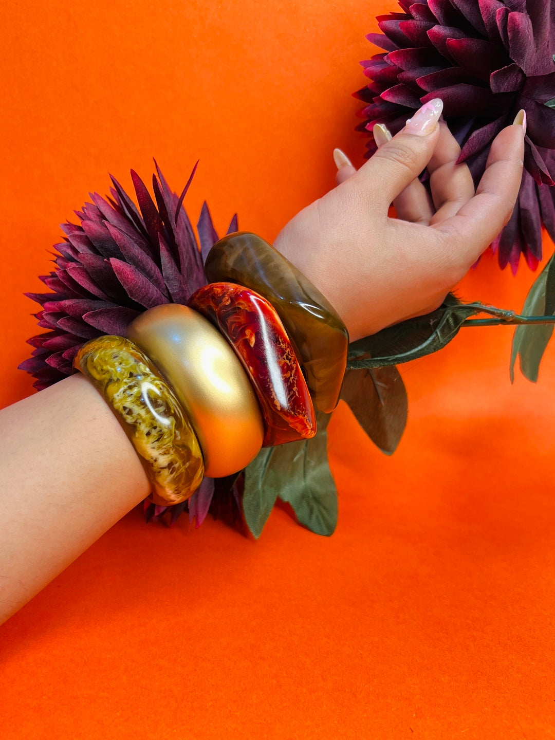 Spicy Resin Bangles-Set of 4