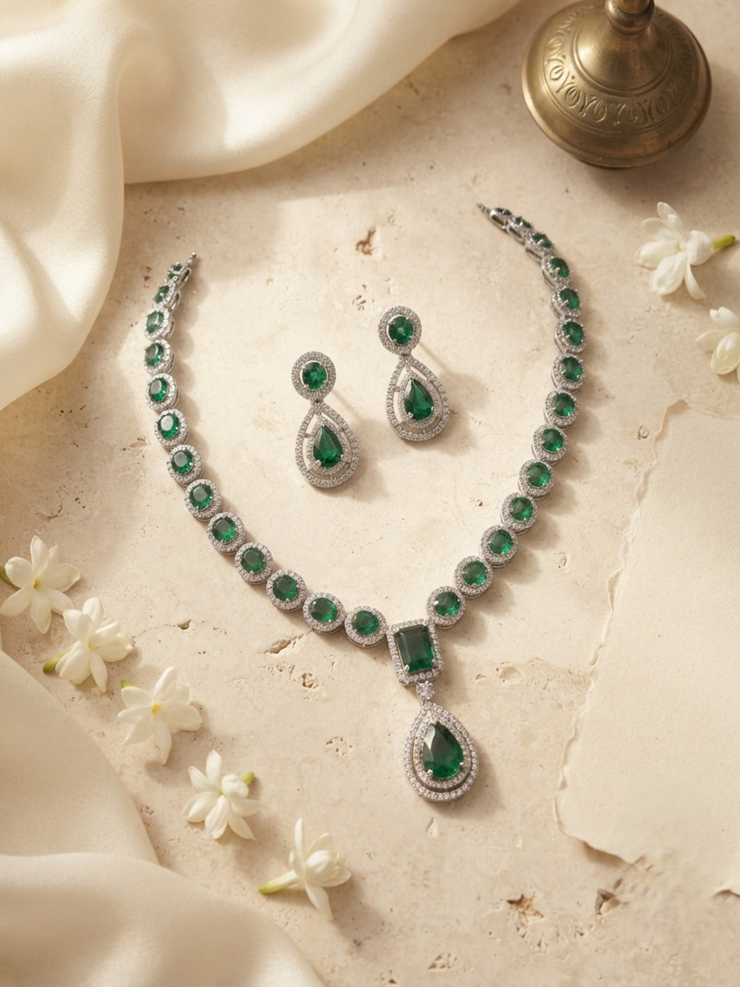 Tamannah AD Jewellery Set