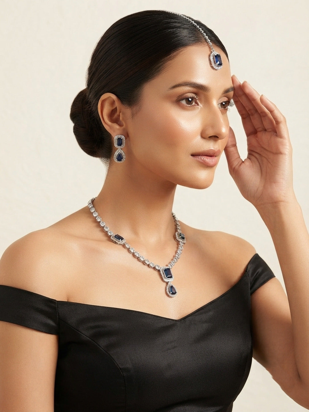 Wamiqa AD Jewellery Set