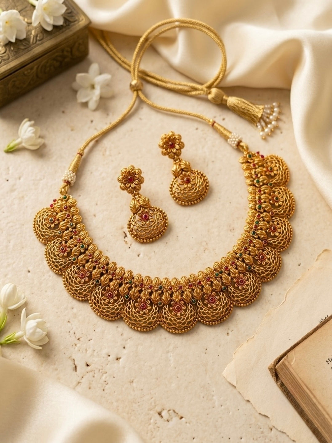 Hibiscus Jaal Jewellery Set