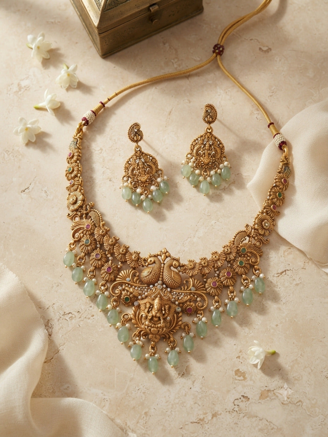 Mayur Rani Laxmi Temple Jewellery Set