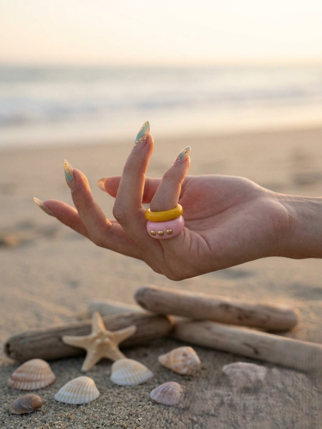 Dazzle Resin Rings-set of 2